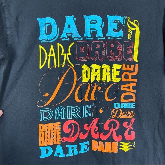 Vintage 2000s DARE Multi-color Script Graphic T-Shirt Black Size M FOTL Heavy HD - Picture 11 of 11